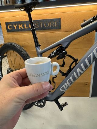 Great combo 🇮🇹❤️ @goppion_caffe & @cyklostore | @specializedczsk